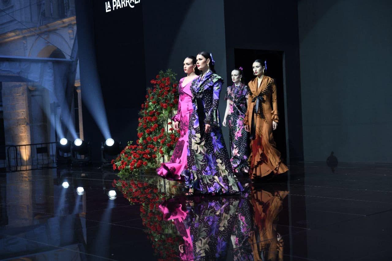 Estampados de flores y lunares
